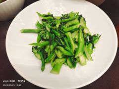 -忆江南·临江鱼馆