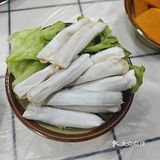 特别是他们家的锅底，真的巨无敌好吃，特别的鲜香麻辣