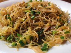 三丝炒米粉-木屋烧烤(西南角店)