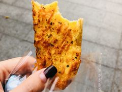 三色芝士蒜蓉法包-PAPER STONE BAKERY(天汇广场店)