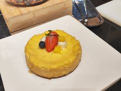 -月色西餐厅·海鲜刺身·烧烤(科学城保利郡雅酒店)