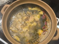 -潮汕三宝鲜牛肉火锅