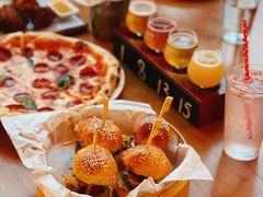 迷你汉堡-Twin Tails Brewpub双尾精酿餐吧(八坼店)