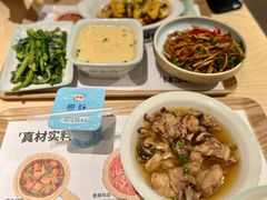 -老乡鸡(上海白玉兰广场店)