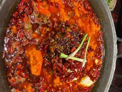 -四小区火锅·巷子里的重庆火锅(花照壁店)