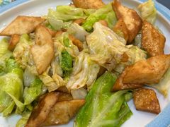 包包菜炒馕-伊带伊路新疆美食府(呼家楼店)