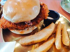 超辣炸鸡三明治-魏斯理汉堡(西安沣东吾悦店)