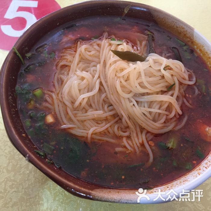 吴记老店小吃屋红油米线图片