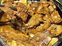 -鑫悦楼煎蟹·16年海鲜大排档