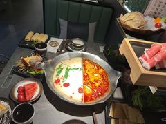 -湊湊火锅·茶憩(杭州湖滨银泰in77店)