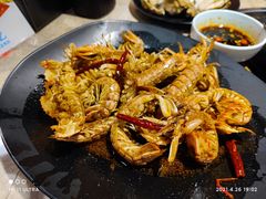 -沪小胖小龙虾(淮海中路旗舰店)