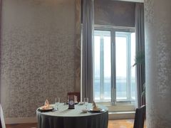 -湖影中餐厅·南京金茂威斯汀大酒店