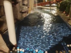 -中家鑫园温泉酒店鑫悦汤泉