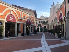 -佛罗伦萨小镇广佛名品奥特莱斯(疏港路店)