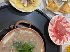 -藏味八珍特色火锅