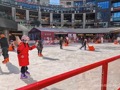 -浦江城市生活广场(江月路店)