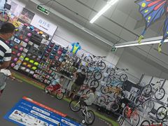 -迪卡侬(西华店)