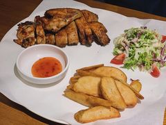 -JINNS锦时 steak&pizza(浸信会礼拜堂旧址店)