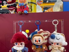 -泡泡玛特POPMART(侨福芳草地店)