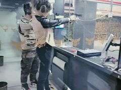 -都市枪神实弹射击俱乐部