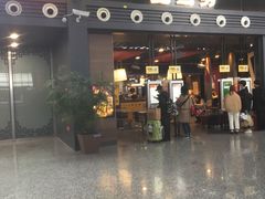 门面-麦当劳(宁波火车高铁站店)