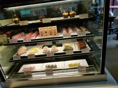 面包甜点陈列柜-麦当劳(杭州西湖银泰百货店)