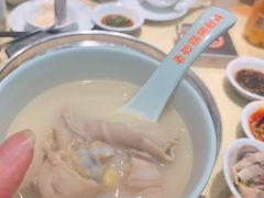 -煲大王猪肚鸡·椰子鸡火锅(红谷滩万达店)