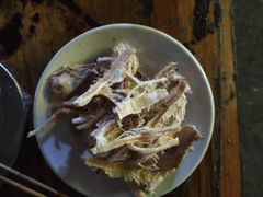-八一湛江生蚝(文明东路总店)