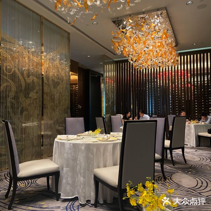 东海朗廷酒店-唐阁T’ANG COURT 中餐厅大堂图片