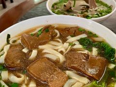 -陈超记美食店