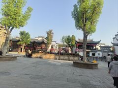 -梁子湖东篱老屋生态庄园