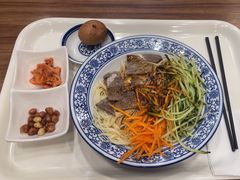 -味一楼兰州拉面(机场一店)