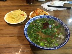 -陇上全荟兰州传统牛肉面(延吉路店)