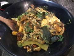 -食乐佳麻辣香锅(森林摩尔商业街区店)