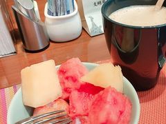 -月色西餐厅·海鲜刺身·烧烤(科学城保利郡雅酒店)