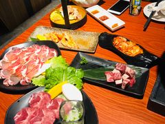 -山之屋炭火烧肉·生啤畅饮(大朗万科中央公园店)