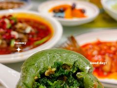 荠菜团子-四季暖堂·融合江浙菜(N1955创业园店)