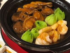 韩江一品煲-朝(澳门伦敦人店)