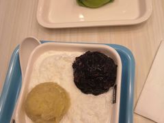 -满记甜品(优客百盛店)