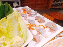 鲜牛蛙仔-井格重庆火锅(临平银泰城店)