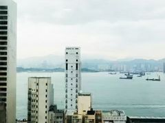 -香港华美达海景酒店