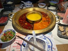 -哥老官重庆美蛙鱼头(日月光店)