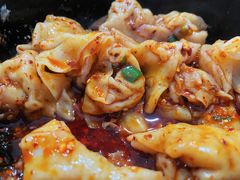 蒜泥抄手-继红顺河抄手名小吃