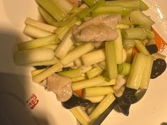 -阳光家常菜(泉城路店)