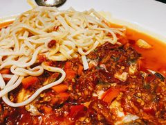 鱼头面-千稻剁椒大鱼头(CityOn熙地港店)