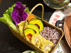 -菌自由丨野生菌火锅特色庭院餐厅(丽江古城店)