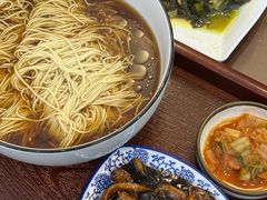 -百年老字号·观振兴蟹黄面·三虾面·苏式面(观前街富仁坊巷店)