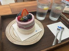 -山与蓝·轻糖鲜果蛋糕(勒泰店)