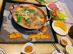 -哈吱喂丽江火塘·牦牛火锅(五一街店)