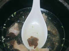 -山里人家土菜馆(茅山店)